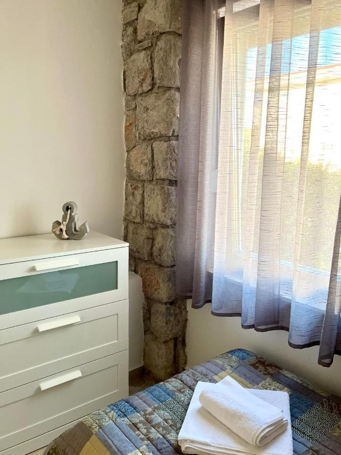 Villa Kuca Za Odmor Krk Krk Town Exterior foto
