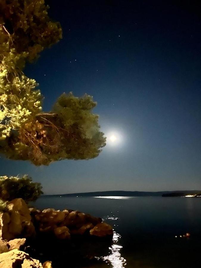 Villa Kuca Za Odmor Krk Krk Town Exterior foto